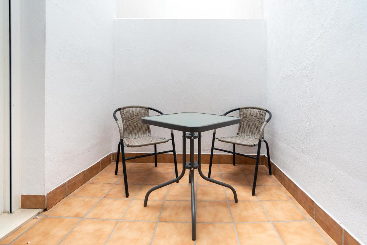 Appartement Dobo Malaga Puerto Extérieur photo